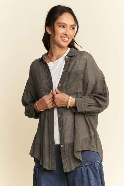 Davi & Dani High-Low Chest Pocket Button Up Shirt